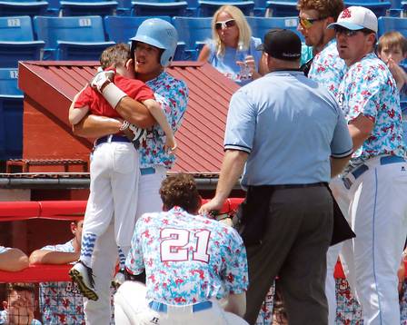 Ap S Morte De Menino Atingido Por Taco Liga De Beisebol Veta Crian As