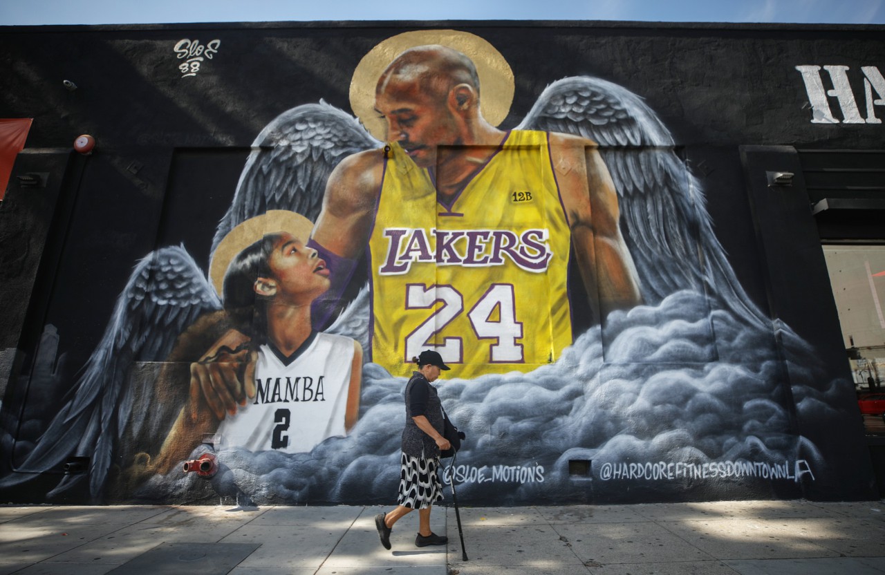 Homenagens a Kobe se espalharam pelo mundo - Getty Images