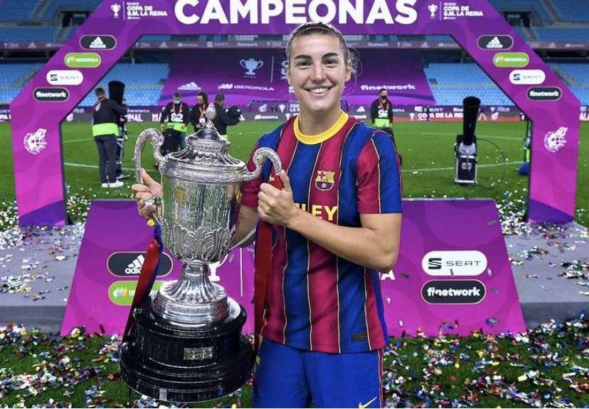 Aos 22 anos, a espanhola Patri Guijarro, do Barcelona, tem contrato até 2024 - Divulgação/UNIK Sports Management