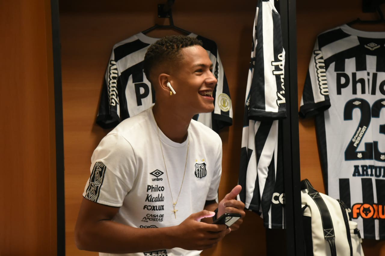Ângelo no dia da estreia nos profissionais do Santos - Ivan Storti / Santos FC