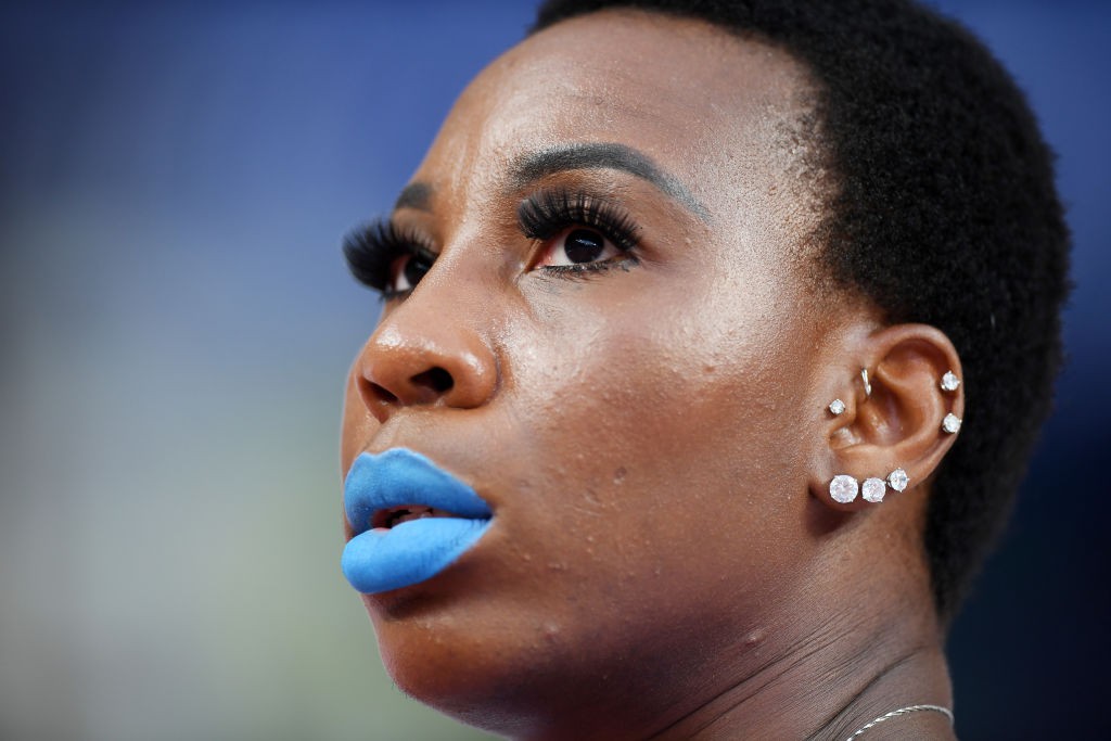 Gwen Berry no Campeonato Mundial de Atletismo de Doha, em 2019 - Matthias Hangst/Getty Images