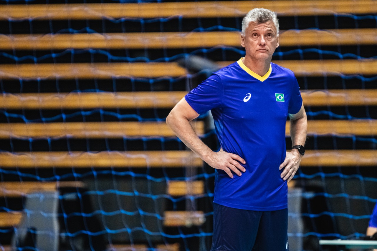 Renan Dal Zotto, em treino da seleção em Tóquio - Miriam Jeske/COB