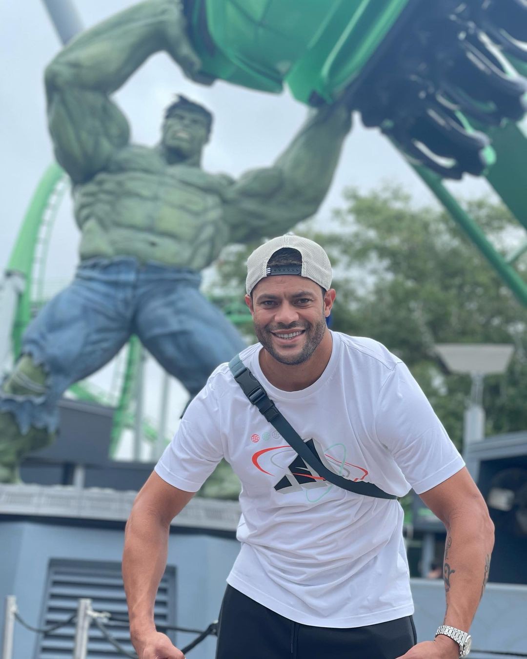 Hulk com Hulk - Reprodução/Instagram 