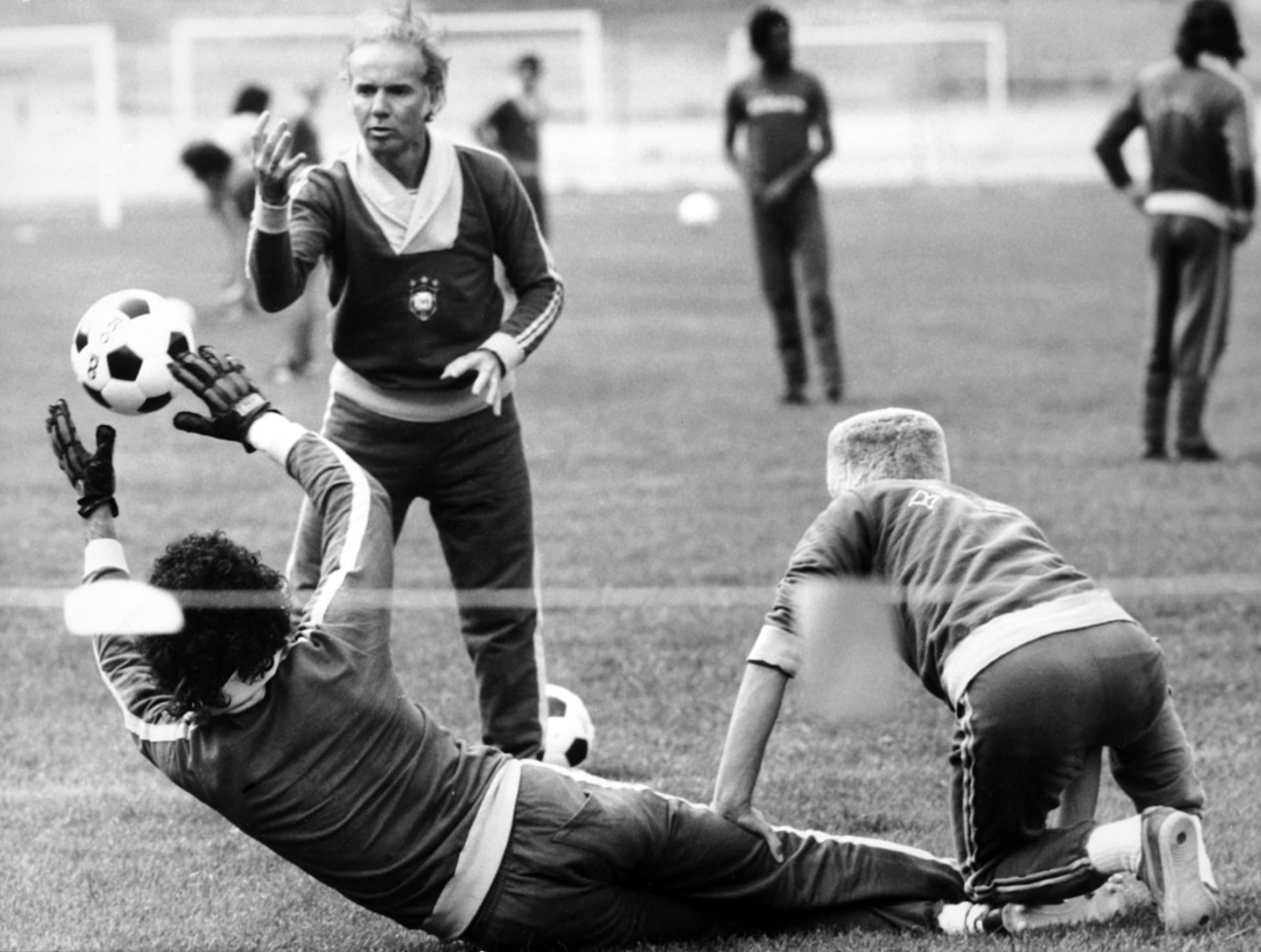 Zagallo em treinamento da seleção brasileira em 1974: quatro anos depois da conquista do tricampeonato inesquecível no México - S&G/PA Images - Getty Images