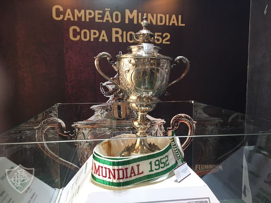 Fluminense Campeão Mundial - Copa Rio 1952 - Postal - 06 - Austria - Viena, PDF, Times de futebol