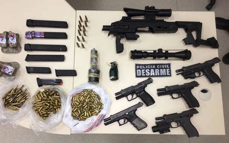 Armas encontradas pela Polícia no Jacarezinho