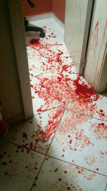 Interior da UPP sujo de sangue após ataque
