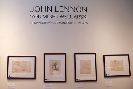 Coleção de desenhos Lennon exibida em Nova York