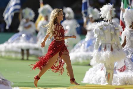Shakira se apresenta no Maracanã