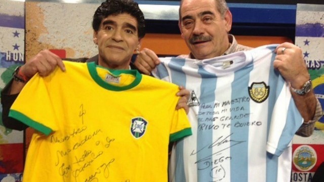 Maradona e Rivelino no programa De Zurda