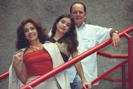 Betty Faria, Alexandra Marzo e Claudio Marzo, em 1998