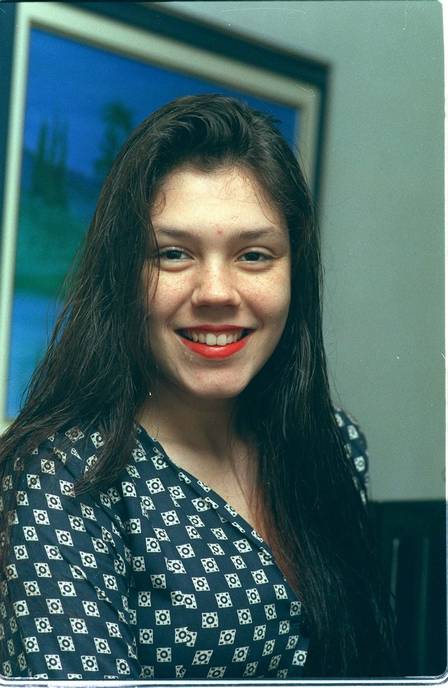 Simony em 1998. Na época, ela estava afastada da mídia devido à Síndrome do Pânico
