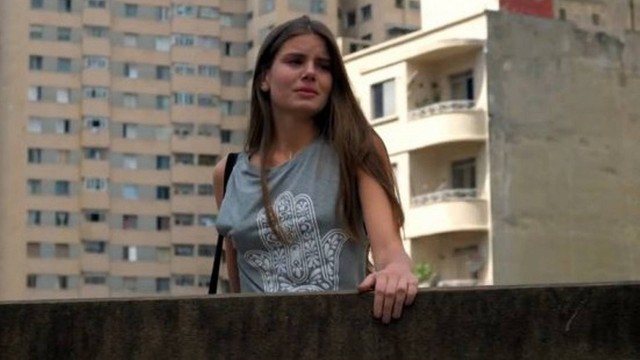 Camila Queiroz é Angel em "Verdades secretas"