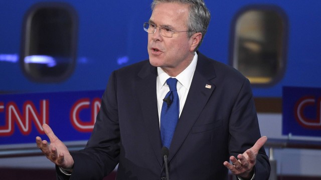 Jeb Bush, irmão do ex-presidente George Bush, admitiu que usou maconha quando era jovem.