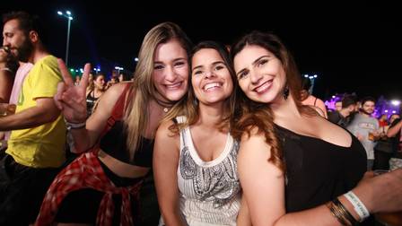 Amigas curtem o primeiro dia do Rock in Rio