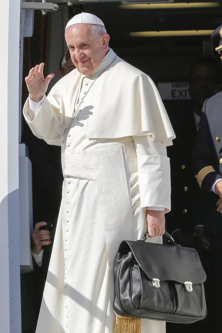 Papa Francisco chega a Cuba neste sábado para encontro com fiéis