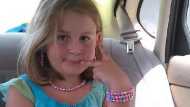Maykayla Dyer foi morta por um menino de 11 anos porque não quis mostrar filhotes de cachorro para ela