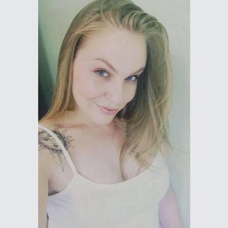 O corpo de Caroline Ghizoni Slachta, de 18 anos, foi encontrado pelo avô