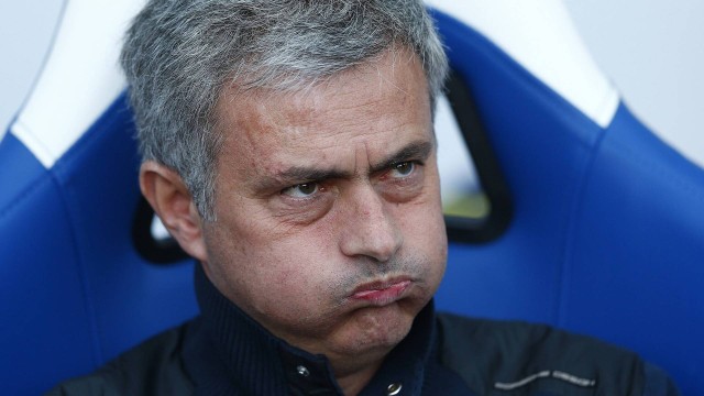 Mourinho vive má fase no Chelsea