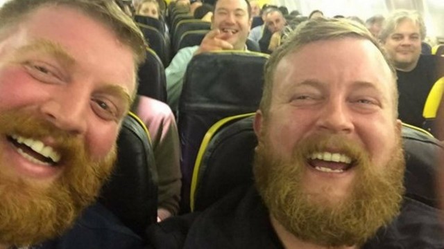 Neil Douglas encontrou seu "gêmeo" durante um voo