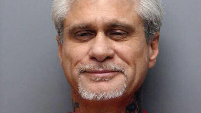 Tommy Danos foi detido após agredir a namorada que comprou apenas uma lata de cerveja.