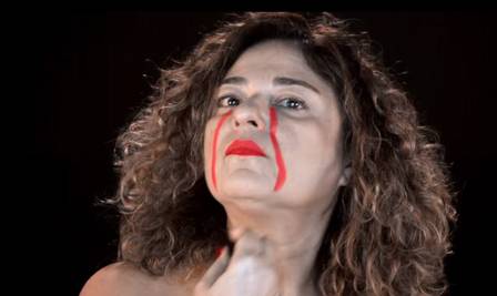 Clarice Falcão convidou mulheres para participarem do clipe de “Survivor”