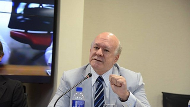 O presidente do Cremesp, Bráulio Luna Filho, é contra o uso da “pílula do câncer”