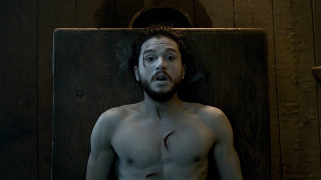 No seriado “Game of Thrones”, o personagem Jon Snow ressuscitou por magia