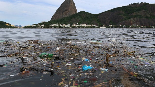 Poluição da Baía de Guanabara, 'arena' da vela na Rio-2016