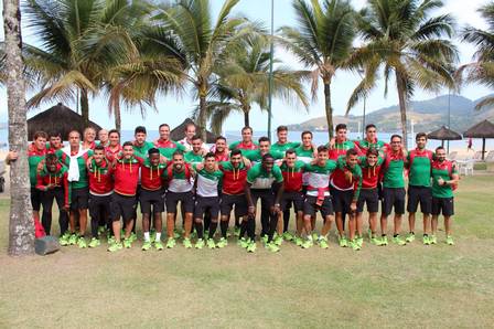 Seleção de Portugal treinando no CFZ
