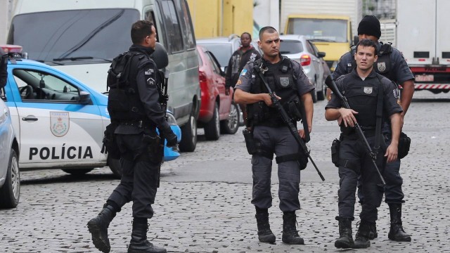 PMs foram atacados na Mangueira a dez dias dos Jogos