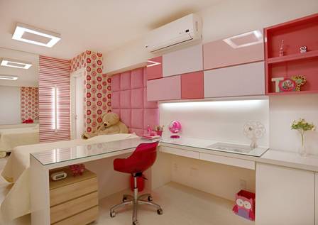 O quarto de menina assinado pela arquiteta Manuela Guida usa, predominantemente, o rosa quartz