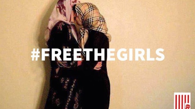 O cartaz da campanha que pede a libertação das meninas