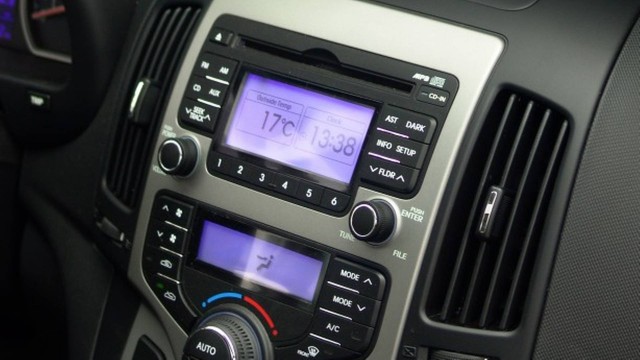 Ligar o ar-condicionado faz o carro gastar mais combustível?