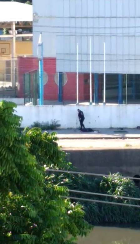 PMs foram flagrados executando dois jovens na Fazenda Botafogo, em março