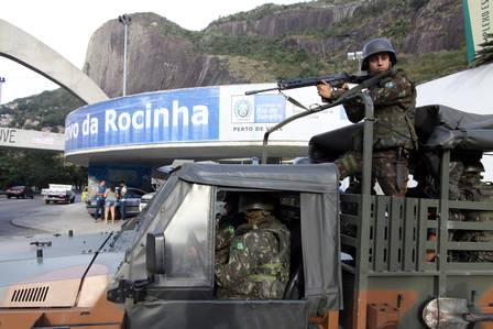 As Forças Armadas na Rocinha