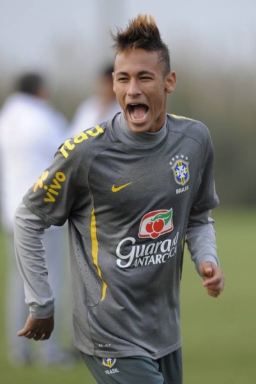 No jogo contra o Paraguai, Neymar foi substituído no segundo tempo