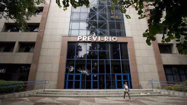O Previ-Rio é o órgão da prefeitura responsável pelo pagamento dos inativos e dos pensionistas