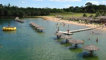 Praia da Figueira, em Bonito, Mato Grosso do Sul