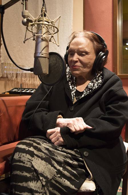 Bibi durante gravação de novo cd em homenagem a Frank Sinatra
