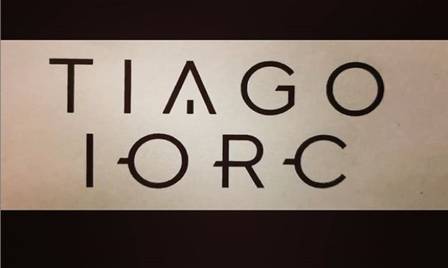 Tiago Iorc divulga logo da turnê