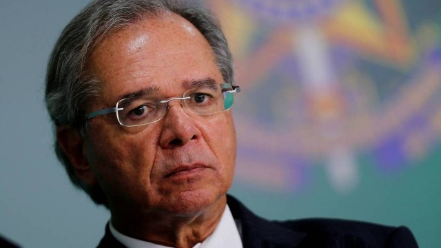 Ministro da Economia, Paulo Guedes: "Nós temos insistindo em manter o R$ 1 trilhão porque esse número nos permite encerrar a fase de contenção"