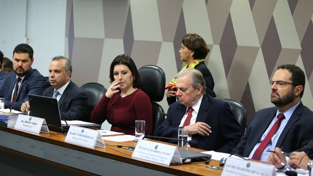 Segundo Rogério Marinho (segundo à esquerda), é normal que mudança nas regras previdenciárias leve à judicialização da reforma