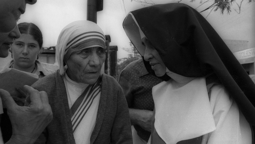 Encontro entre Irmã Dulce e Madre Teresa de Calcutá em Salvado, julho de 1979