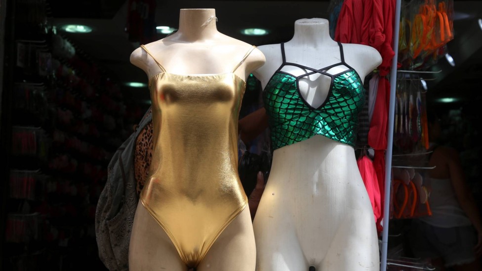 Body metalizado por R$ 25: tendência do carnaval 2020