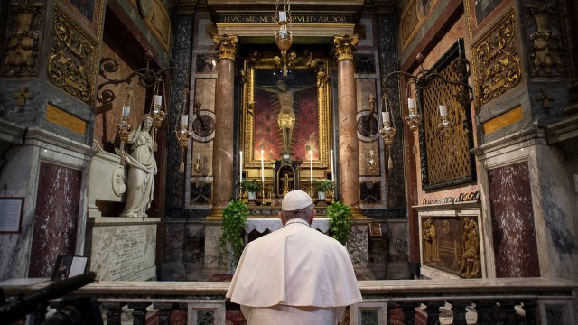 Papa Francisco esteve na igreja de São Marcello do Corso no dia 15 de março