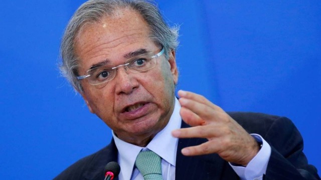 O ministro da Economia, Paulo Guedes, listou as medidas econômicas do governo durante a crise