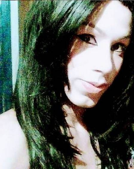 Chamada de Fofão, transexual Juju Oliveira botou silicone no rosto