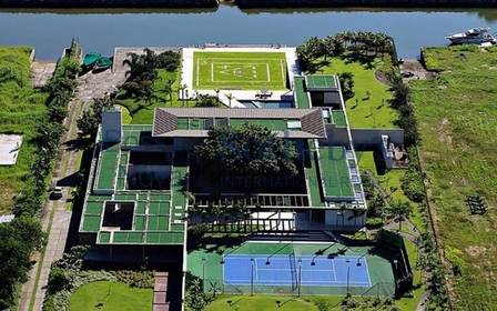 Neymar tem mansão em mesmo condomínio