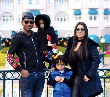 Thiago Mendes with cool, Wife Kelly Mendes 